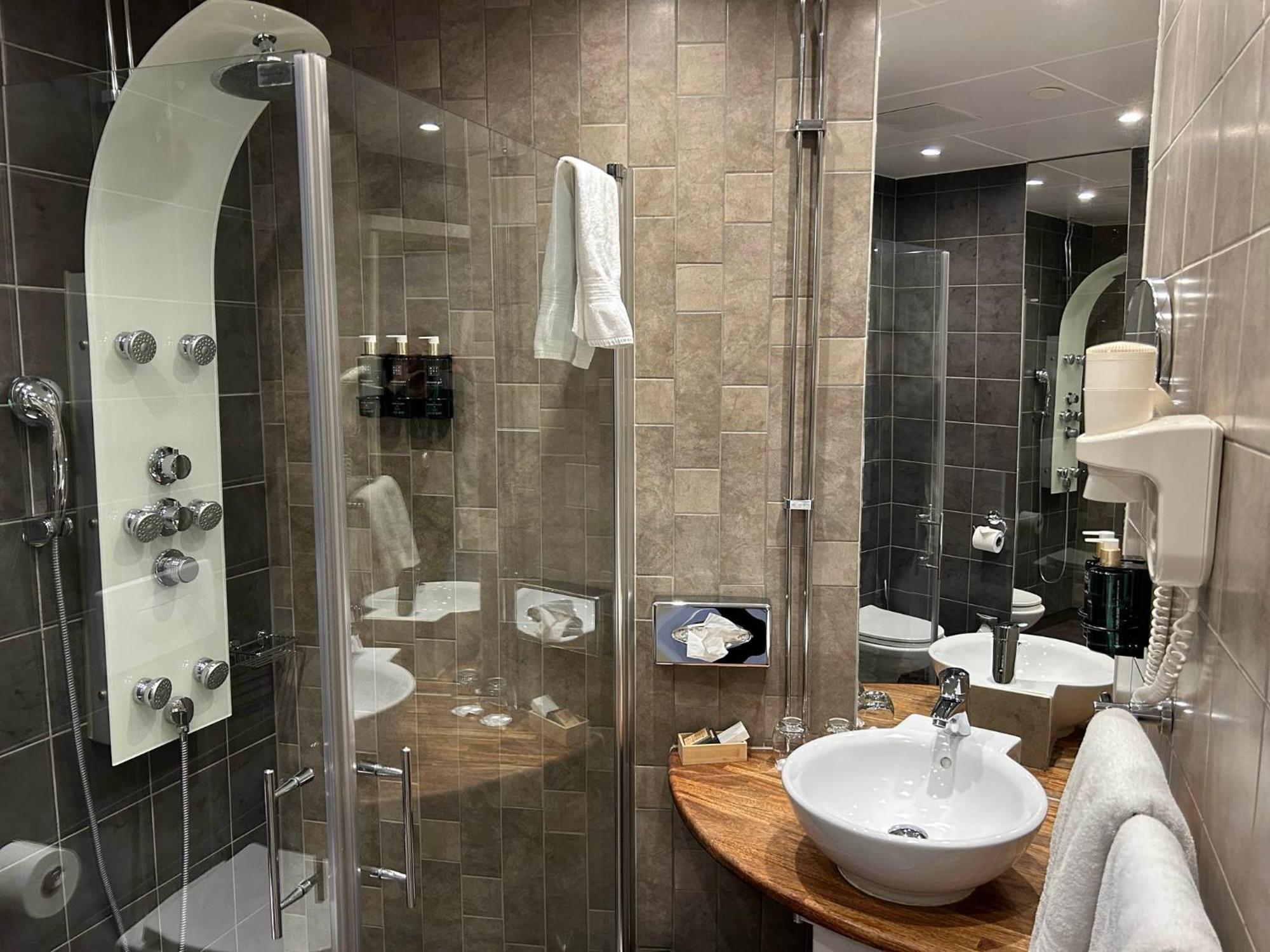 Sockerslottet Hotell Kristinehamn Exterior foto